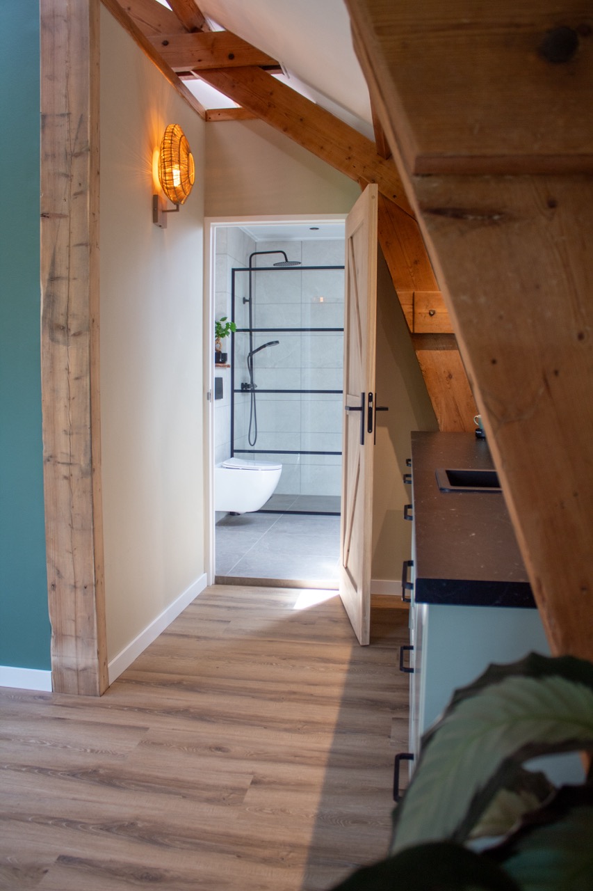 Fotos 08-06.-03 Large